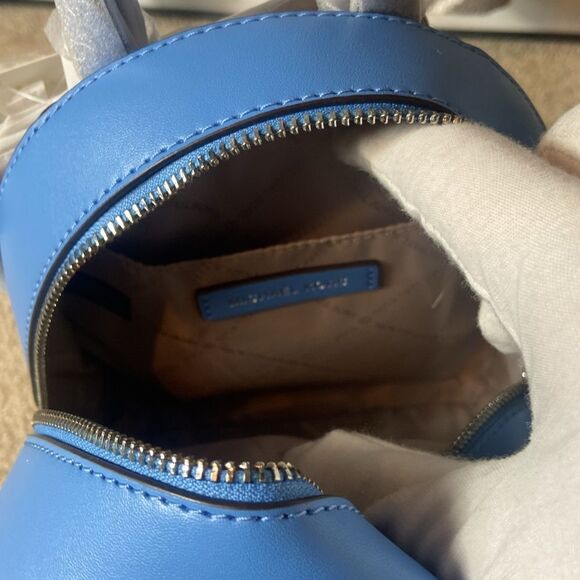 BNWT - MICHAEL KORS JAYCEE MINI PEBBLED LEATHER BLUE MINI BACKPACK - Picture 5 of 9